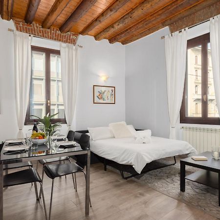 Casa Cosy Suite Duomo Милан Экстерьер фото